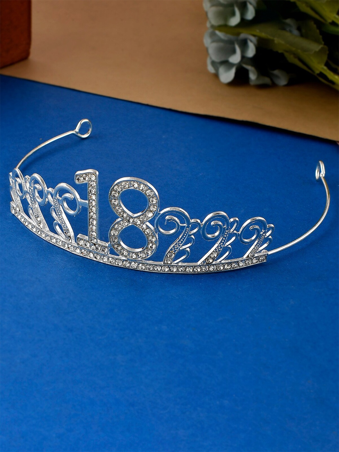 

AQUASTREET Women Silver-Toned & White Tiara
