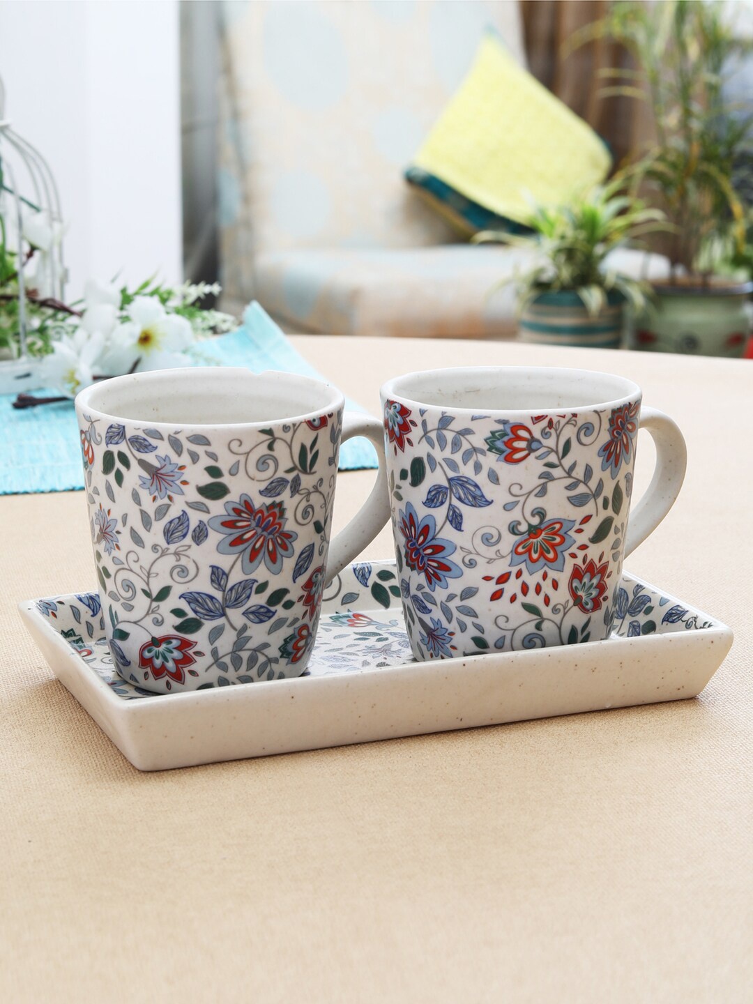 

MIAH Decor Off White & Red 3 Pcs Floral Printed Stoneware Mugs with Platter 300 ml Each