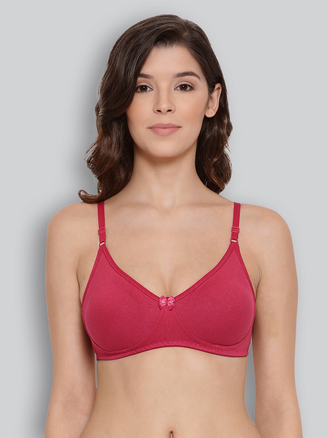 

LYRA Premium Cotton Seamless Moulded T-shirt Bra with Adjustable Strap, Red