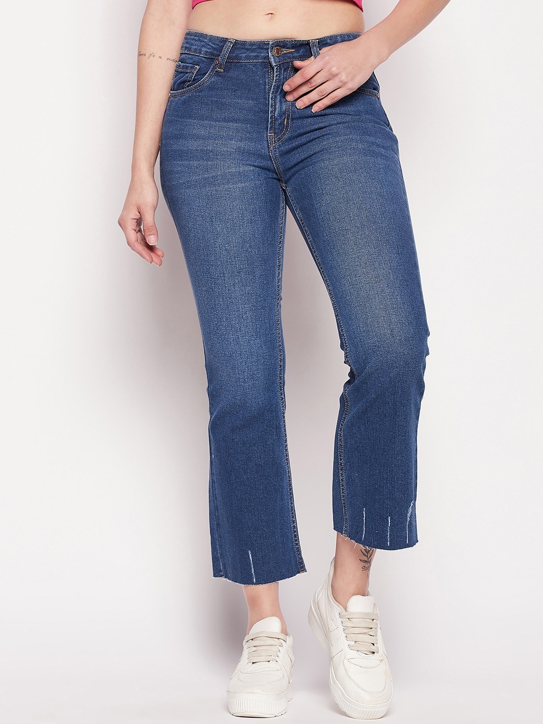

Madame Women Flared Mid-Rise Light Fade Cotton Jeans, Blue