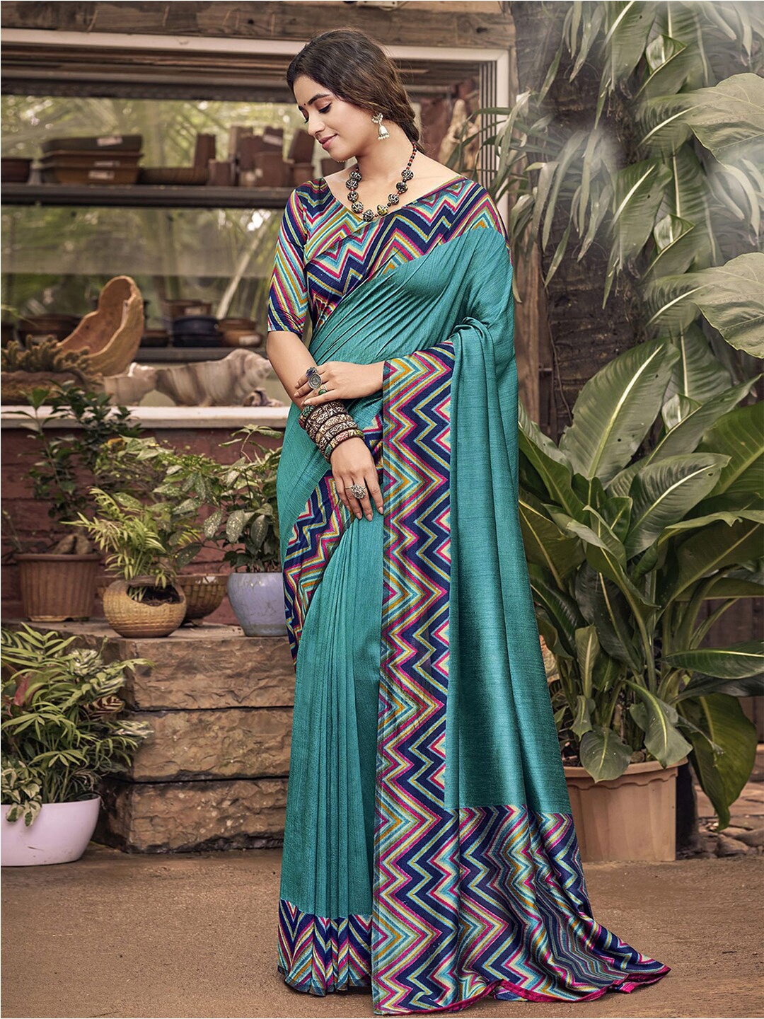 

Satrani Printed Border Saree, Blue