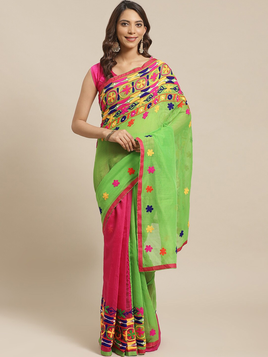 

Laa Calcutta Floral Embroidered Saree, Green