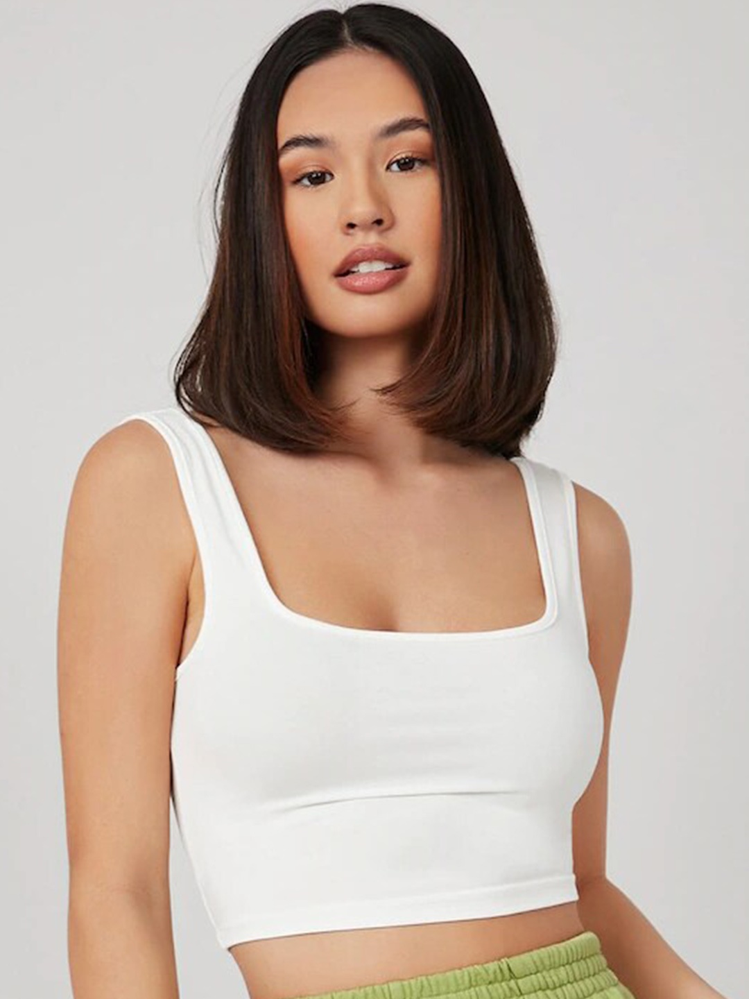

COLOR CAPITAL Square Neck Fitted Crop Top, White