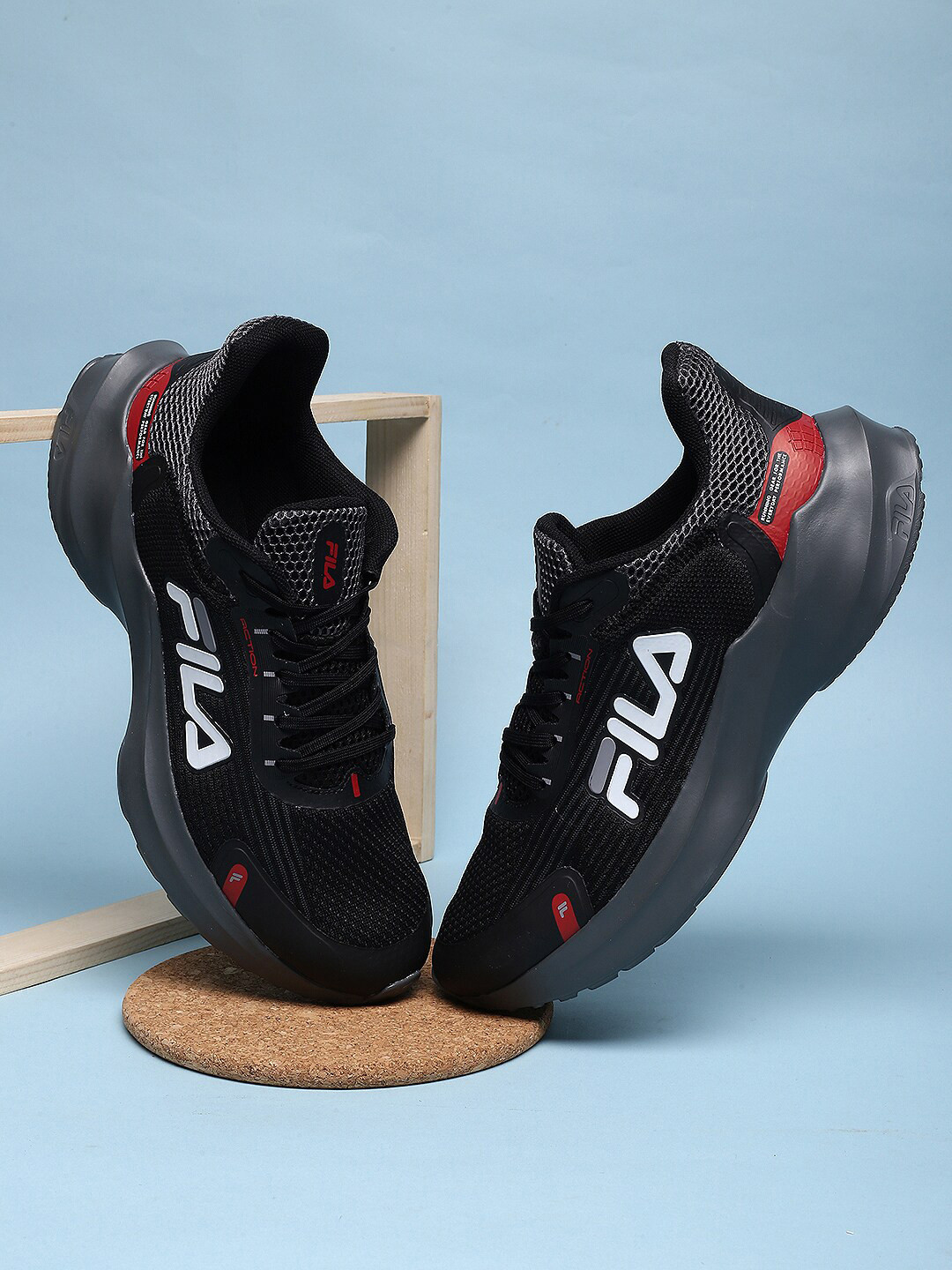 

FILA Men Action Running Shoes, Black