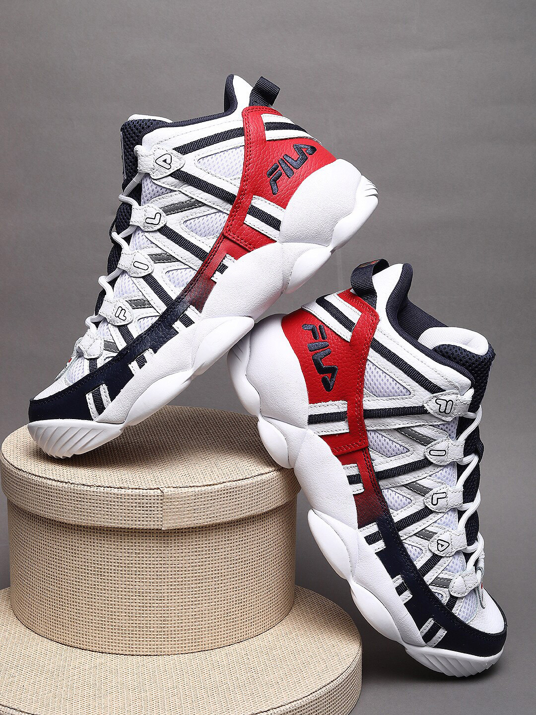 

FILA Men Stackhouse Spaghetti Basketball Shoes, White