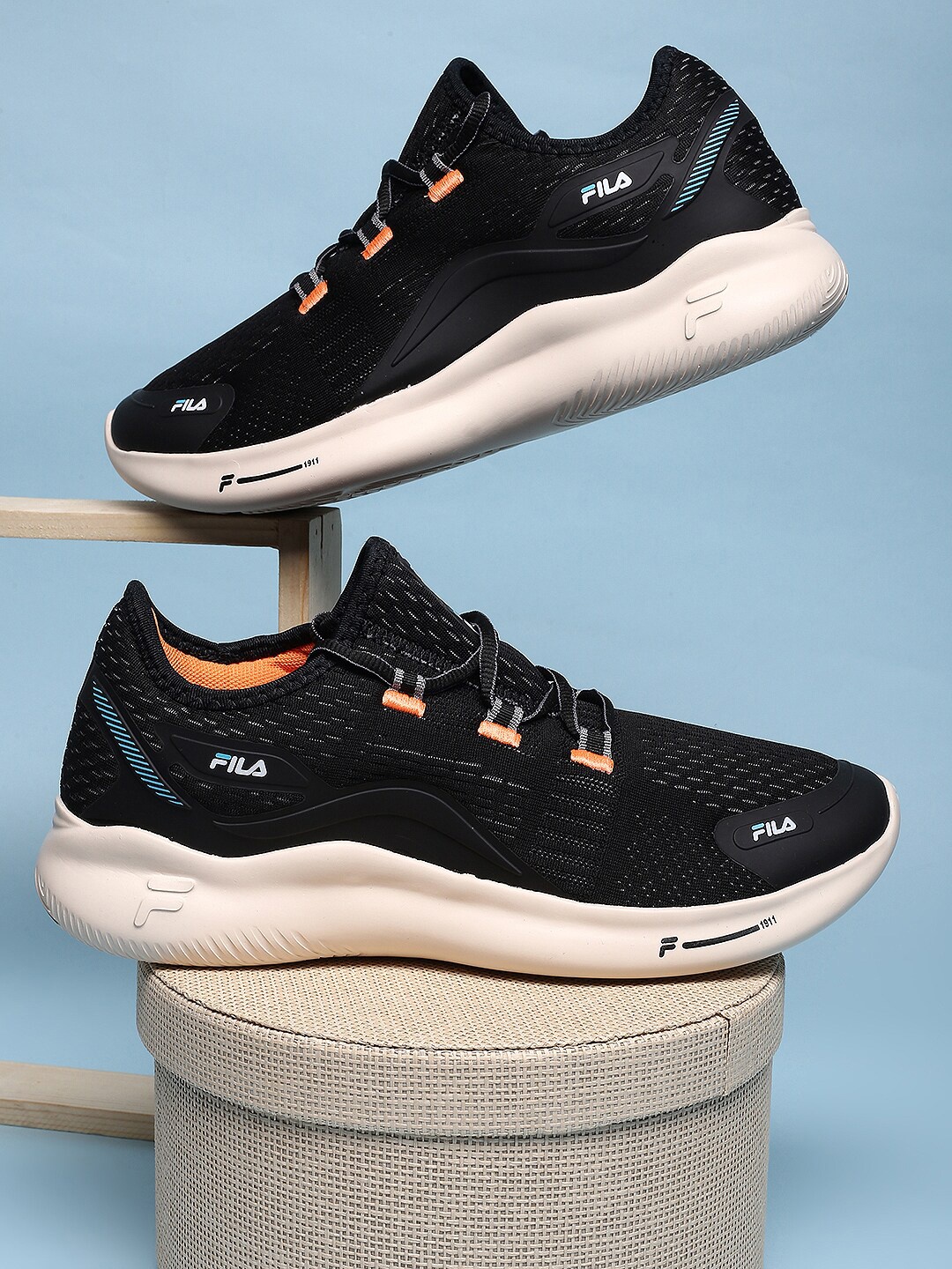 

FILA Men Intruder Sneakers, Black