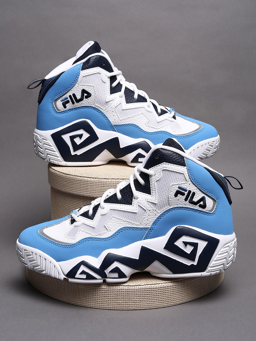 

FILA Men MB Free Guard Basketball Shoes, White