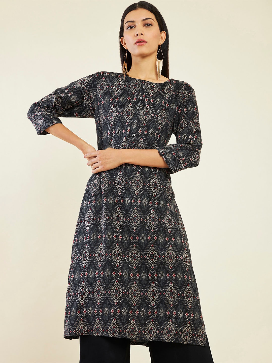 

Soch Ethnic Motifs Printed Boat Neck Straight Kurta, Black