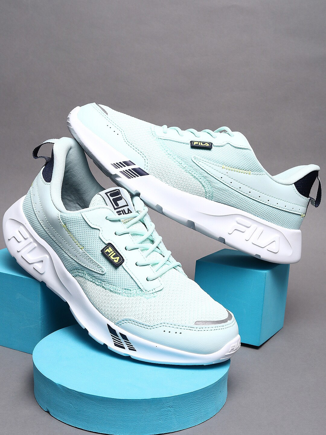 

FILA Women Woven Design Euroflag Sneakers, Blue