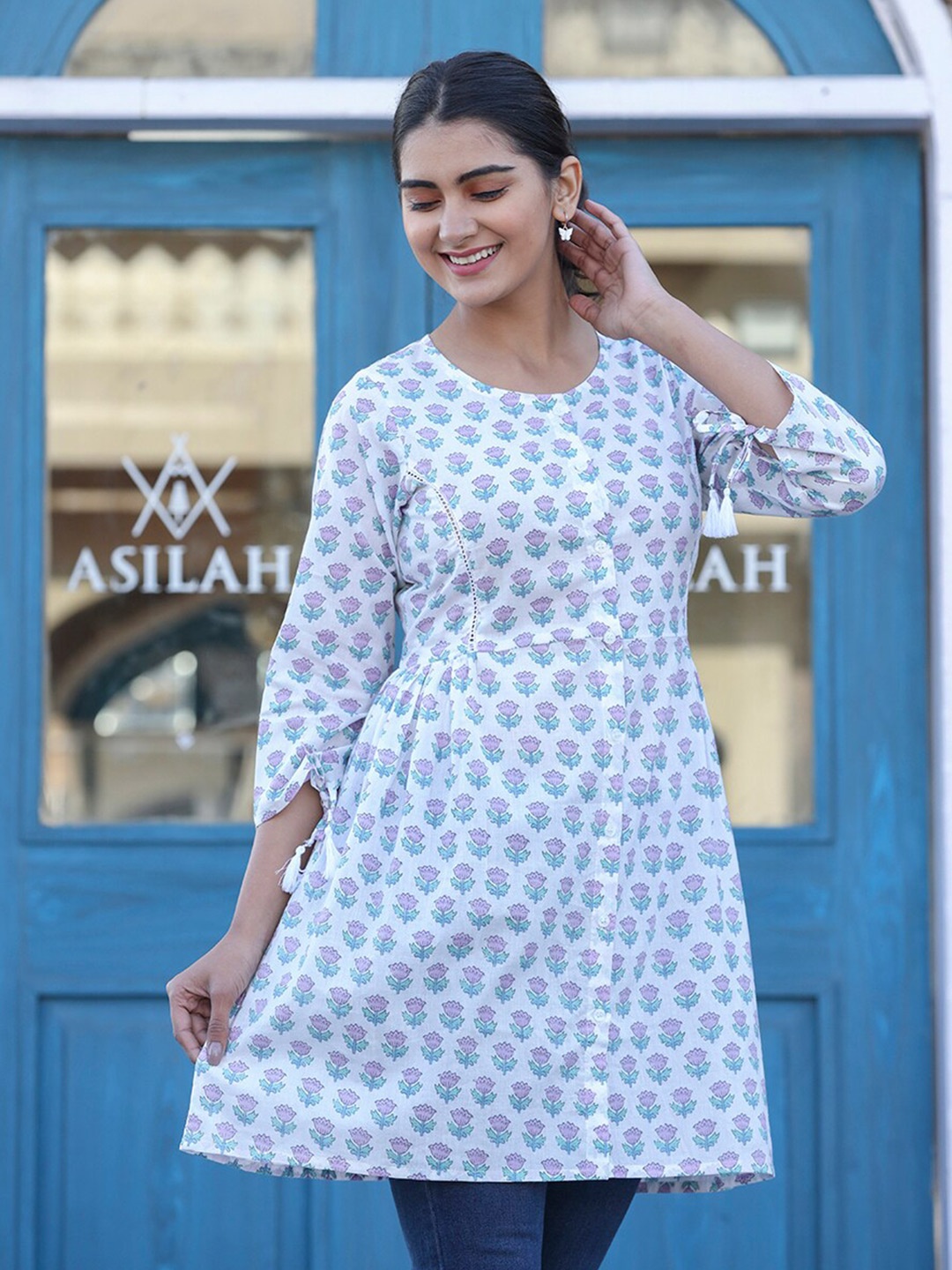 

KAAJH Floral Print Pure Cotton Shirt Style Tunic, White