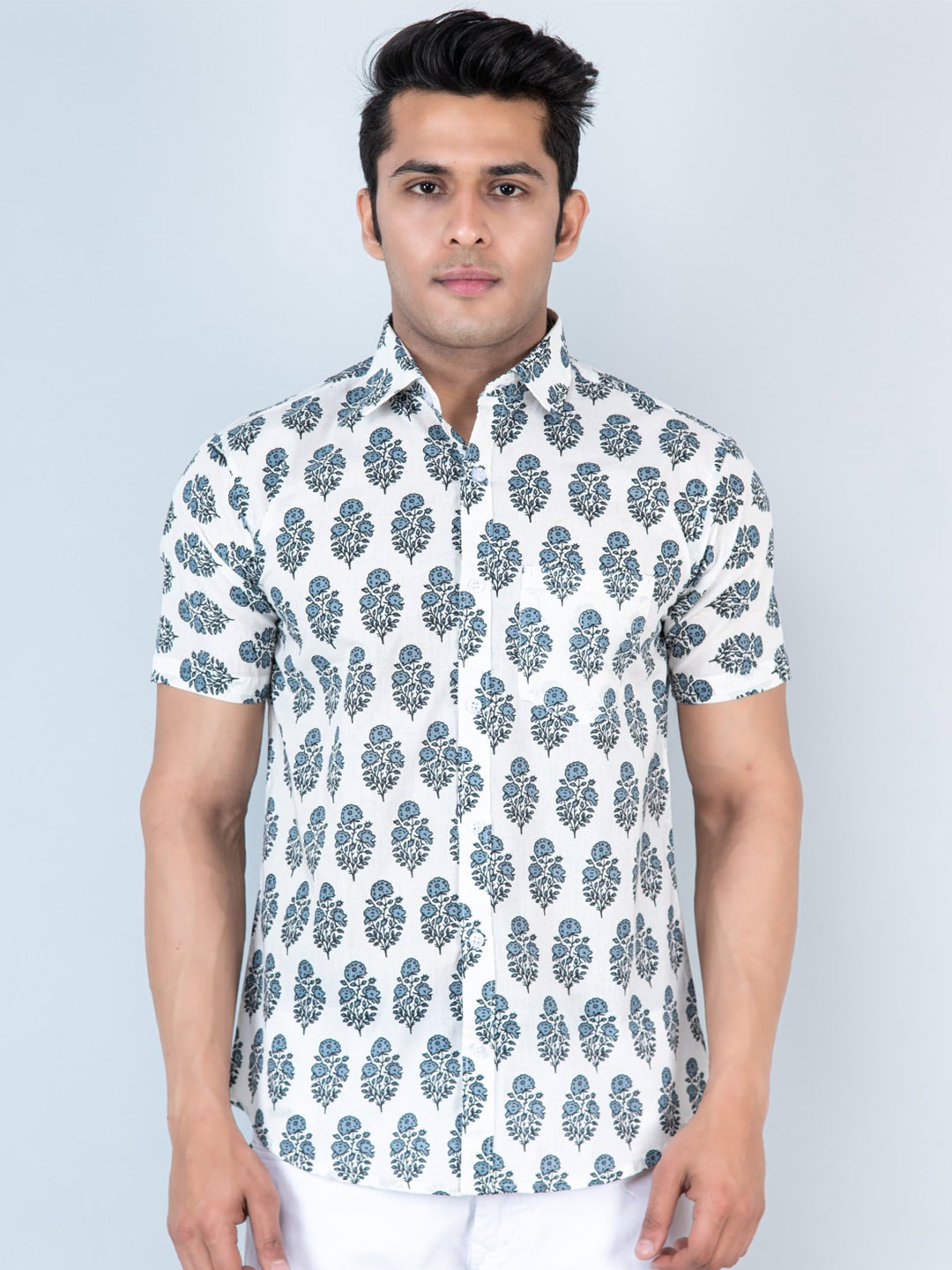 

Tistabene Ethnic Motifs Printed New Fit Casual Shirt, White