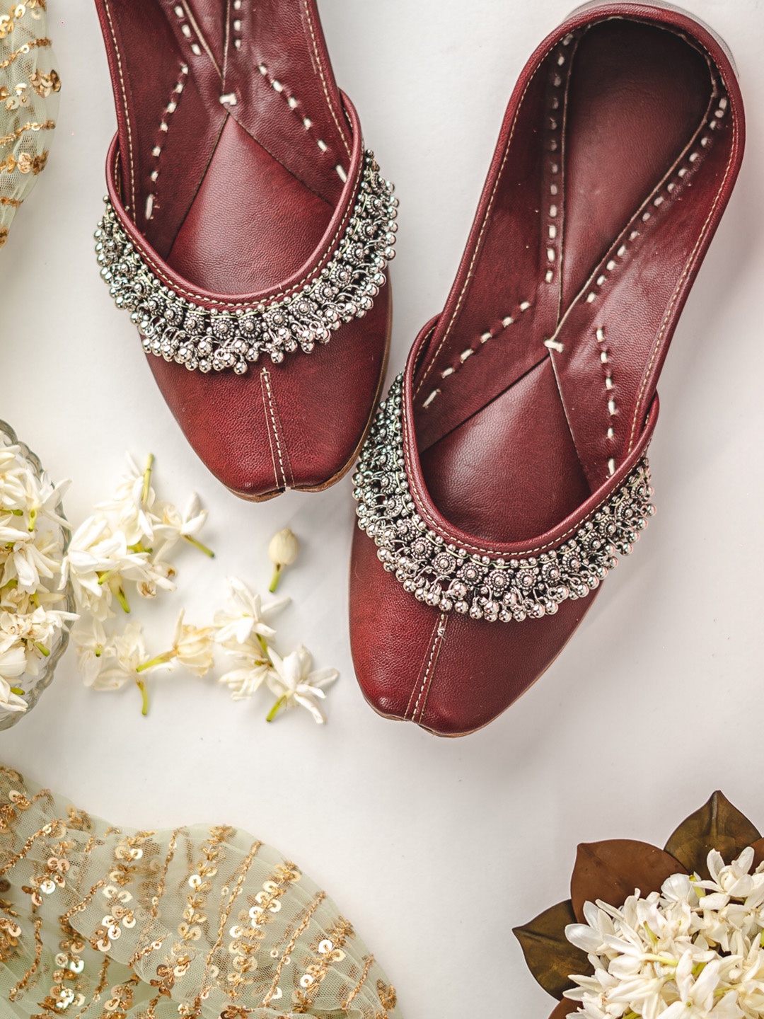 

NR By Nidhi Rathi Ghunghroo Embellished Leather Mojaris, Maroon