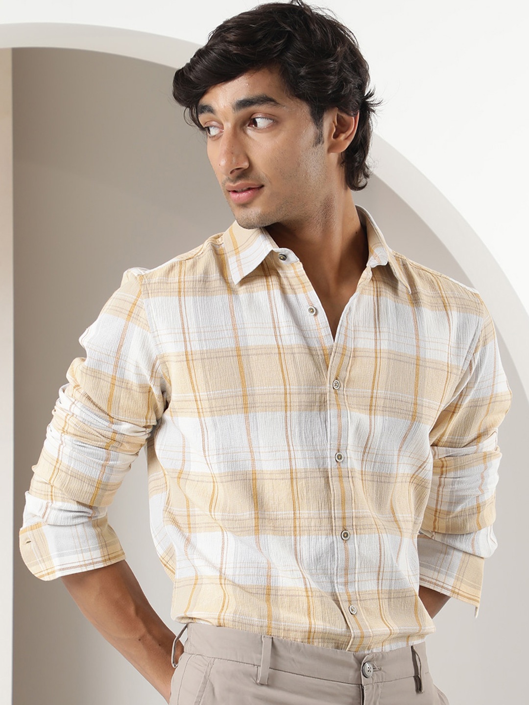 

RARE RABBIT Men Riga Slim Fit Gingham Checked Shirt, Yellow