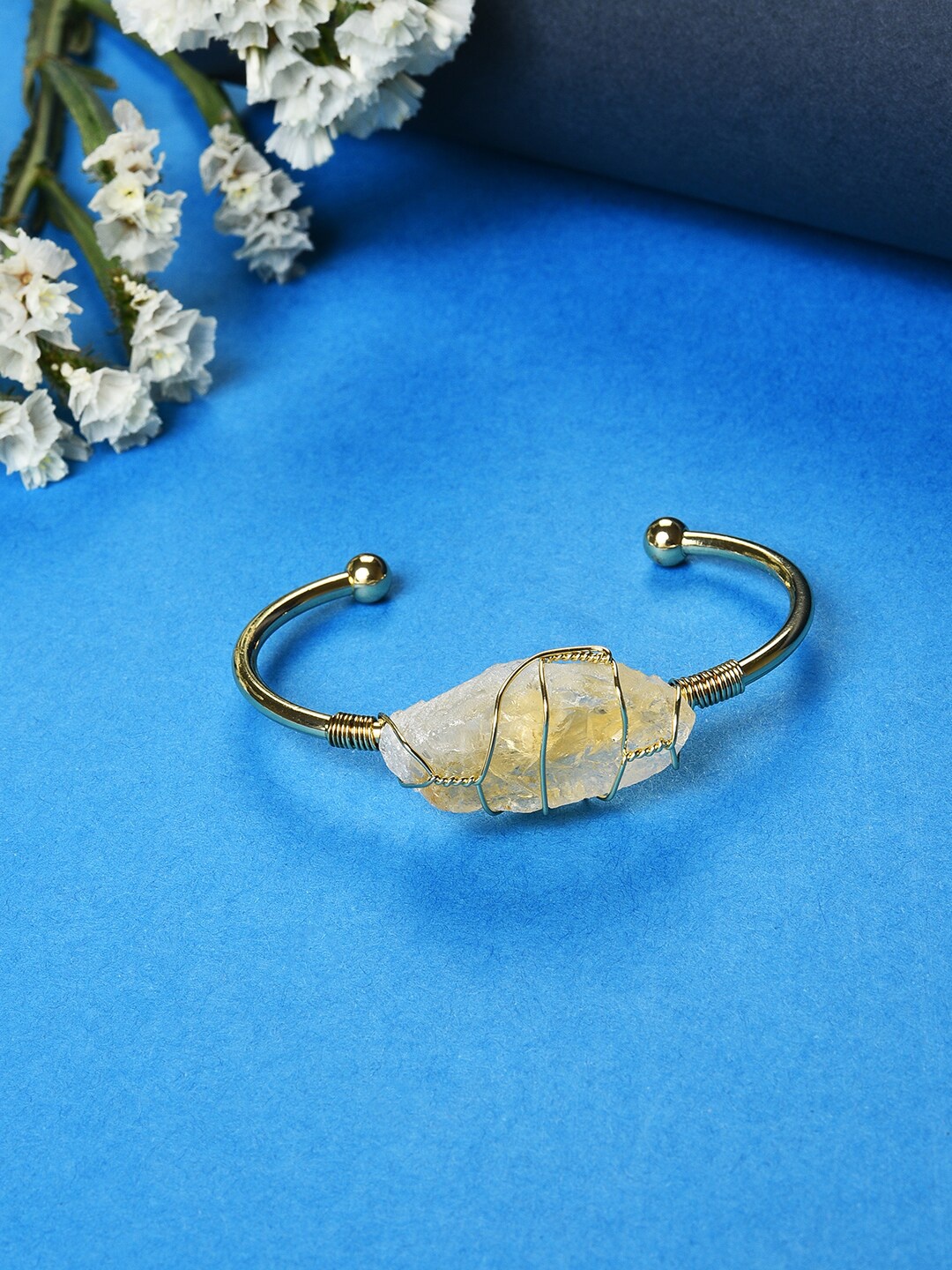 

SOHI Women Gold-Plated Designer Stone Bracelet, Yellow
