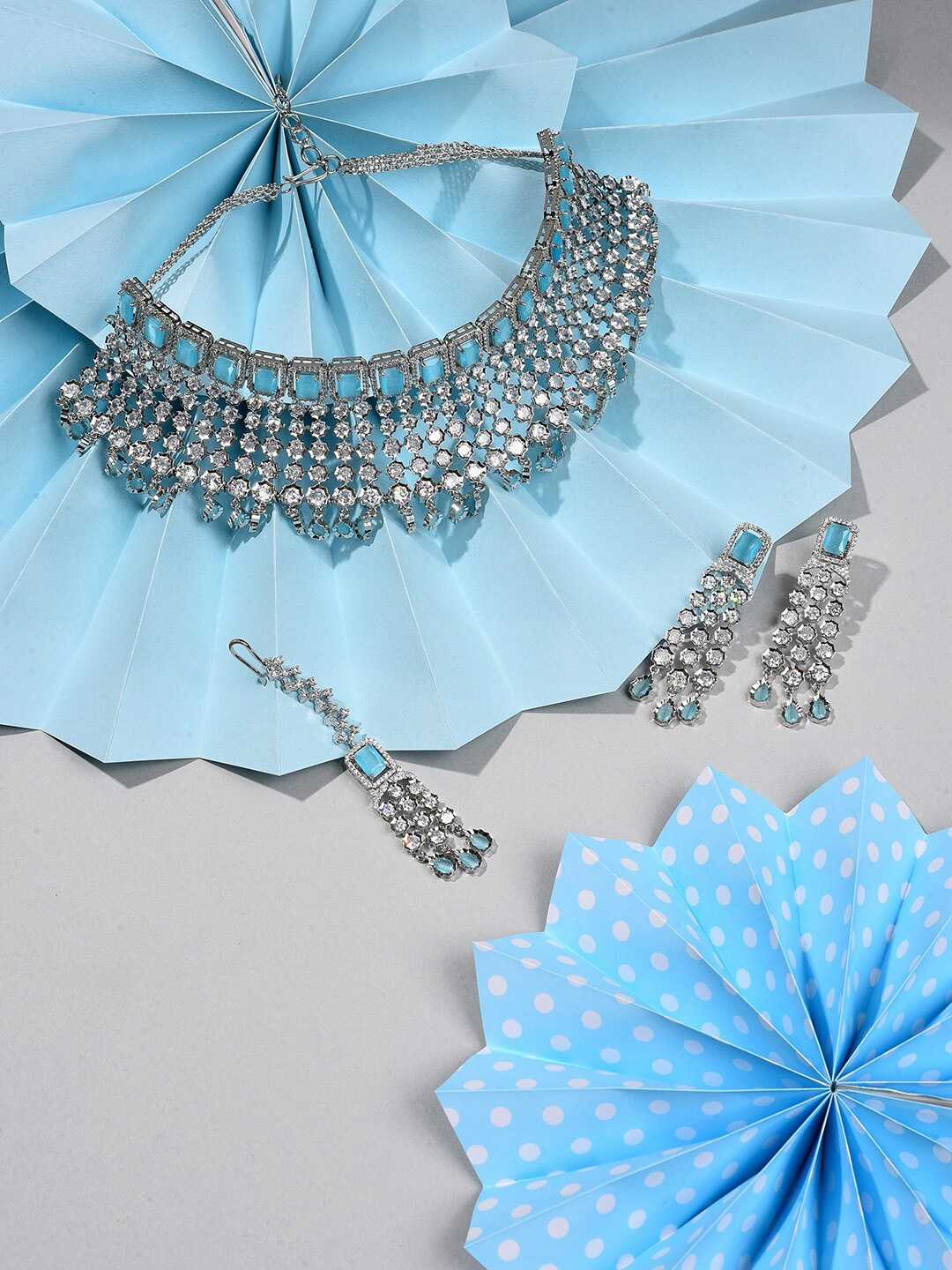 

SOHI Silver-Plated Stone Studded Necklace & Earrings Set