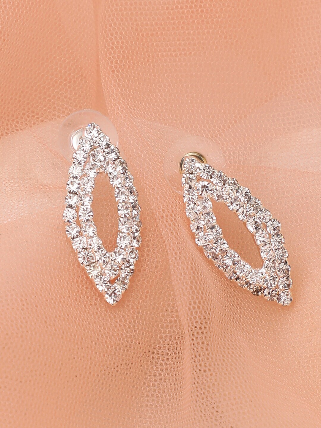 

SOHI Silver-Plated Contemporary Studs Earrings