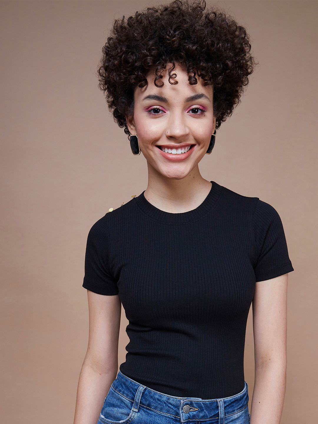 

SASSAFRAS BASICS Short Sleeves Top, Black