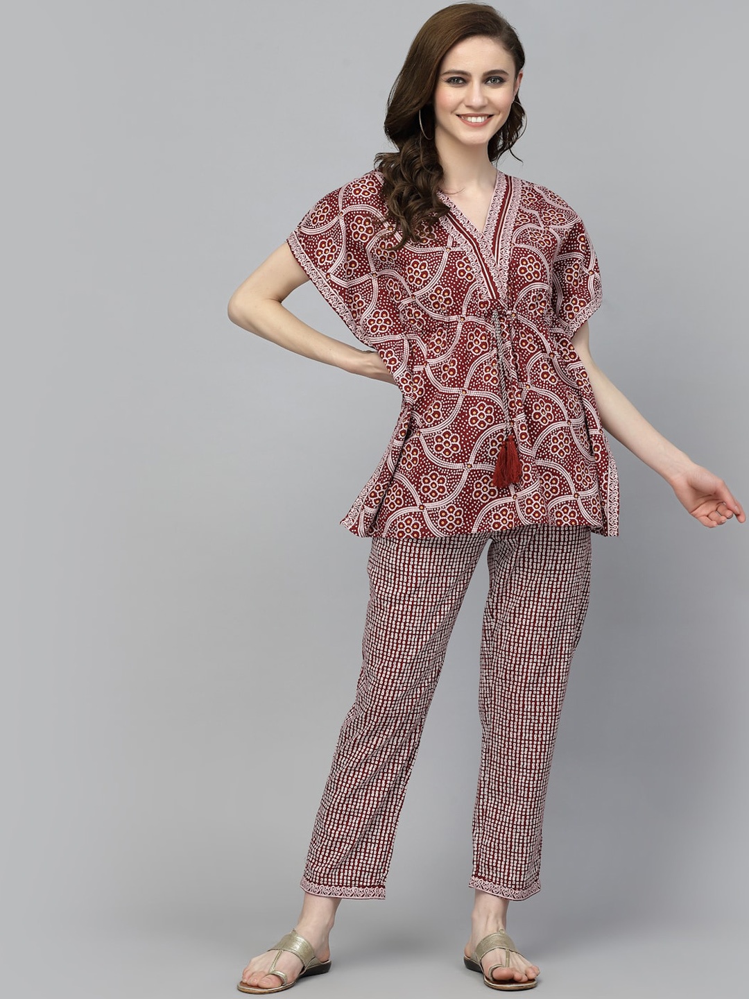 

PRAKRTEE Ethnic Motifs Printed Pure Cotton Night Suit, Maroon