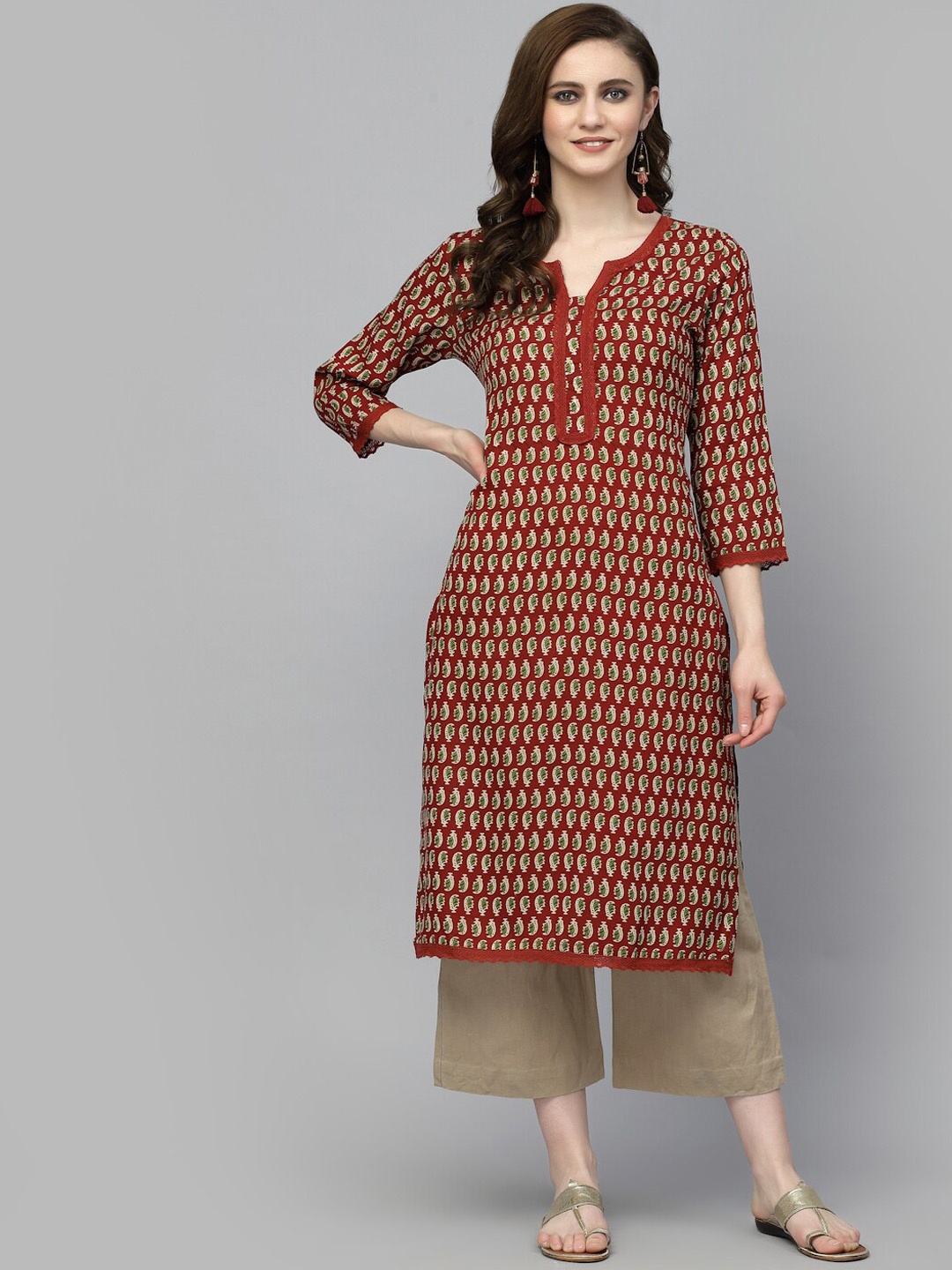 

PRAKRTEE Ethnic Motifs Printed Notched Neck Kurta, Maroon
