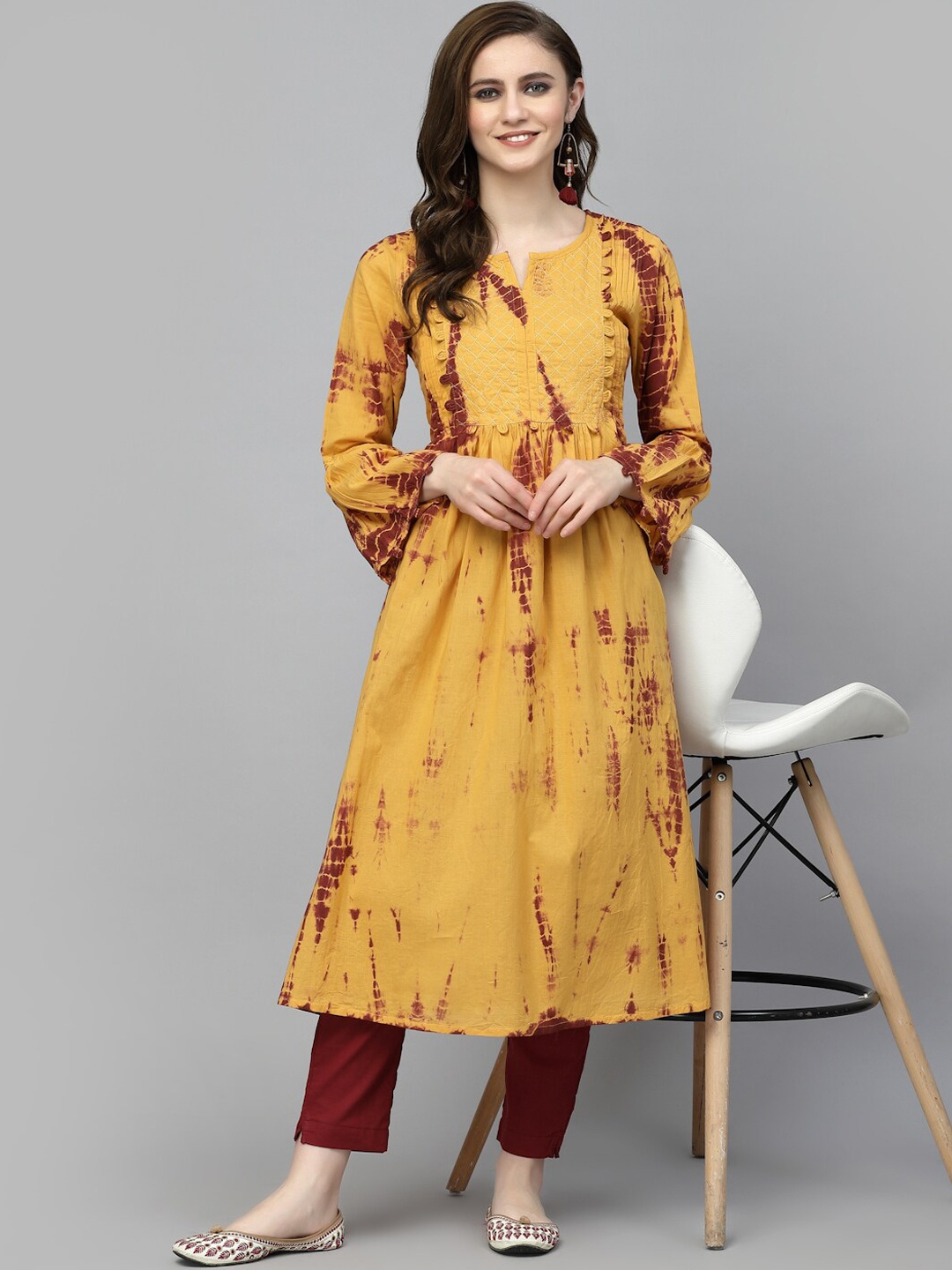 

PRAKRTEE Tie and Dyed Notched Neck Bell Sleeves Pure Cotton A-Line Kurta, Mustard