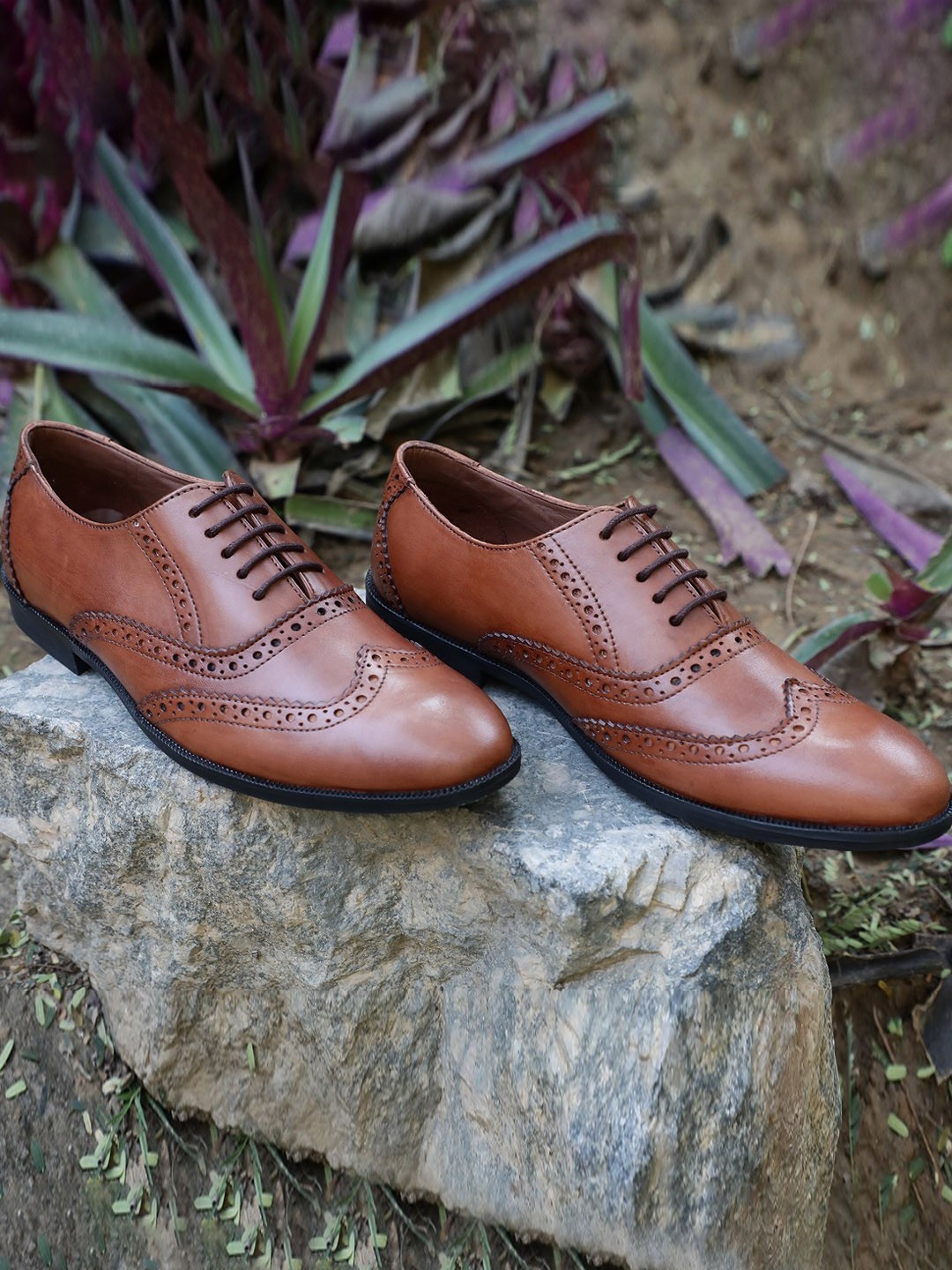 

FACCE FELICI Mystic Men Textured Leather Formal Brogues, Tan
