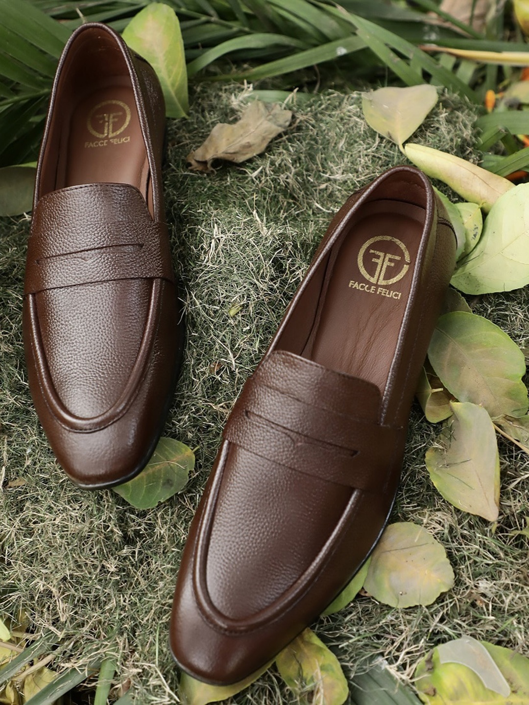 

FACCE FELICI Men Textured Leather Formal Loafers, Brown