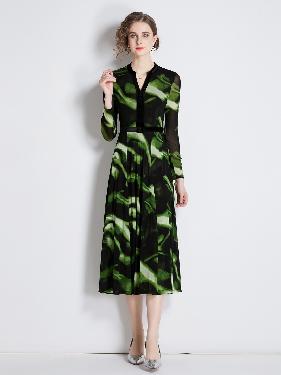 

JC Collection Abstract Printed Fit & Flare Midi Dress, Black