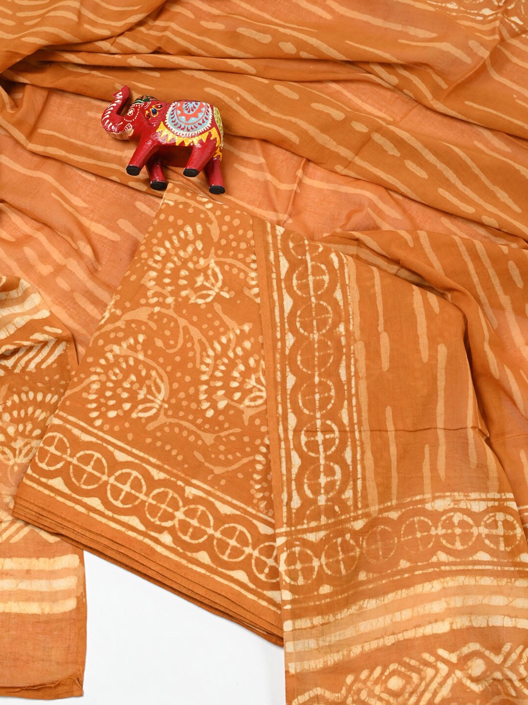 

Meena Bazaar Pure Cotton Unstitched Dress Material, Orange