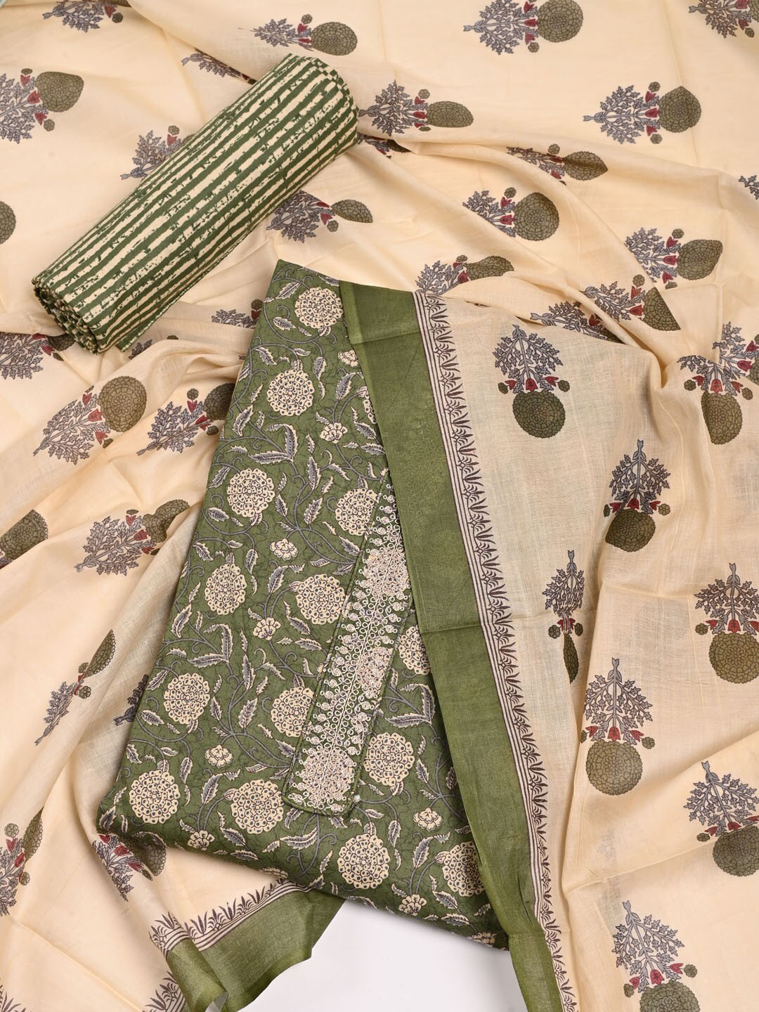 

Meena Bazaar Pure Cotton Unstitched Dress Material, Green