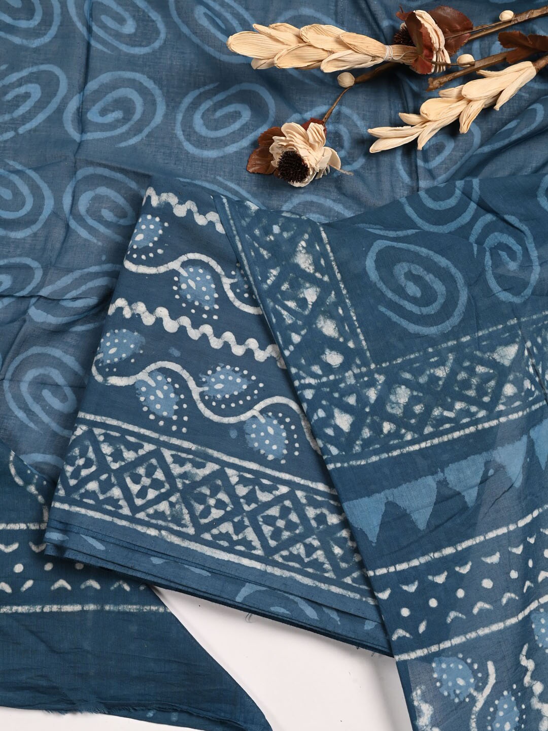 

Meena Bazaar Pure Cotton Unstitched Dress Material, Blue