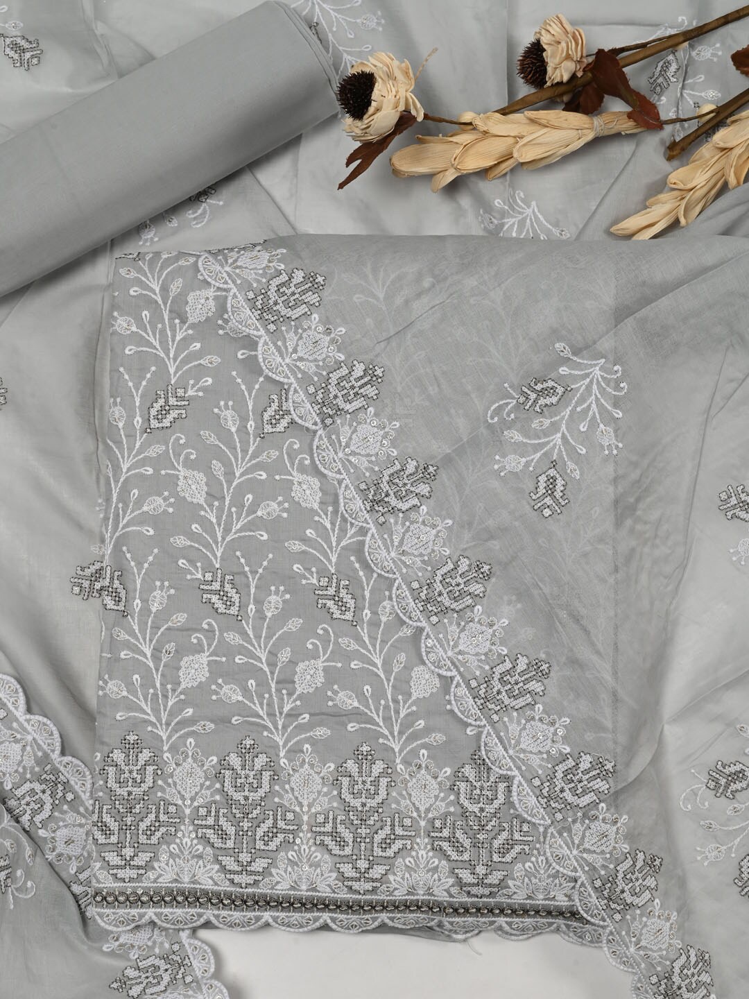 

Meena Bazaar Pure Cotton Unstitched Dress Material, Grey