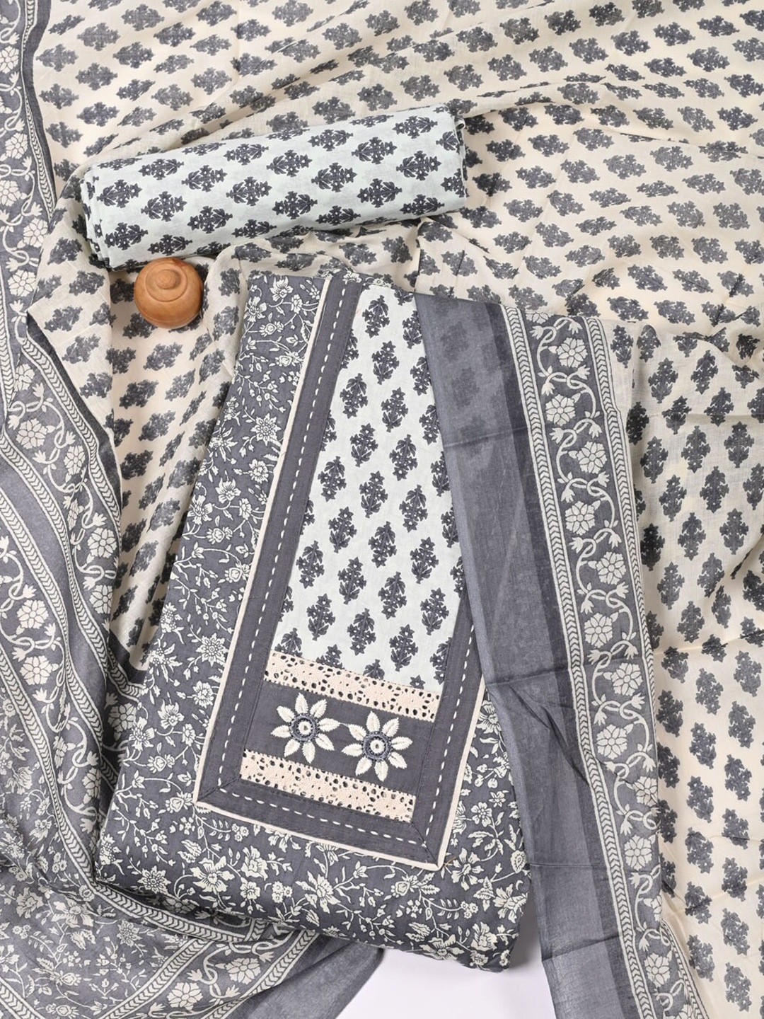 

Meena Bazaar Floral Printed Pure Cotton Unstitched Dress Material, Grey