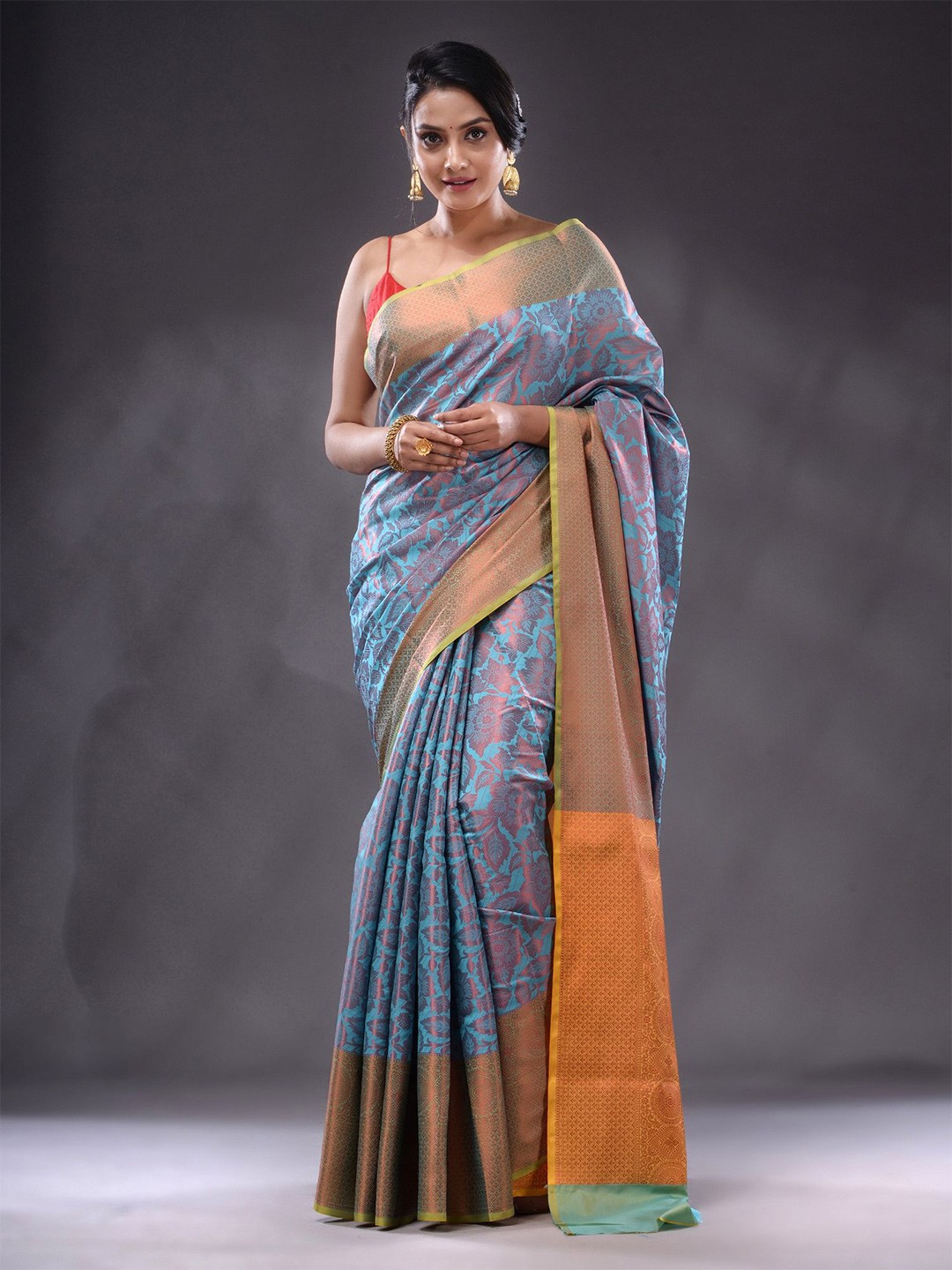 

Charukriti Floral Motif Woven Design Zari Brocade Saree, Blue