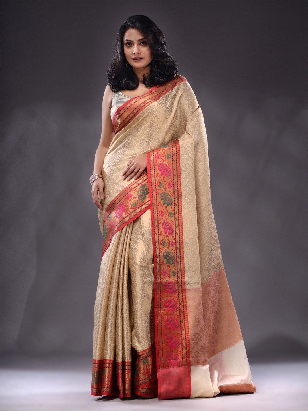 

Charukriti Floral Motif Woven Design Zari Saree, White