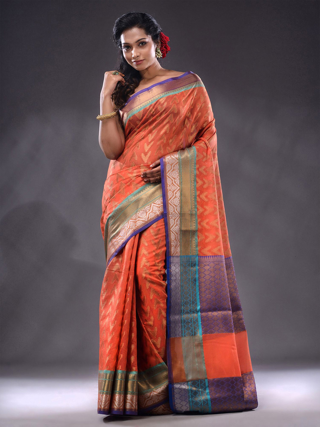 

Charukriti Woven Design Zari Saree, Orange