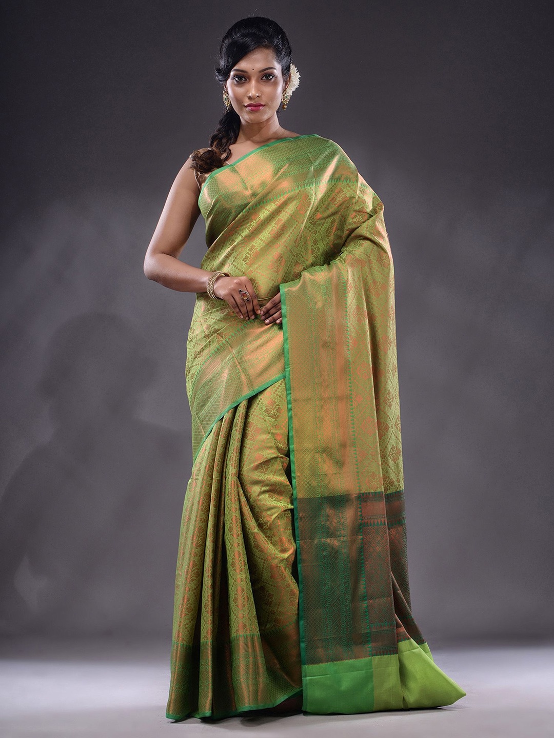 

Charukriti Ethnic Motifs Woven Design Zari Brocade Saree, Green