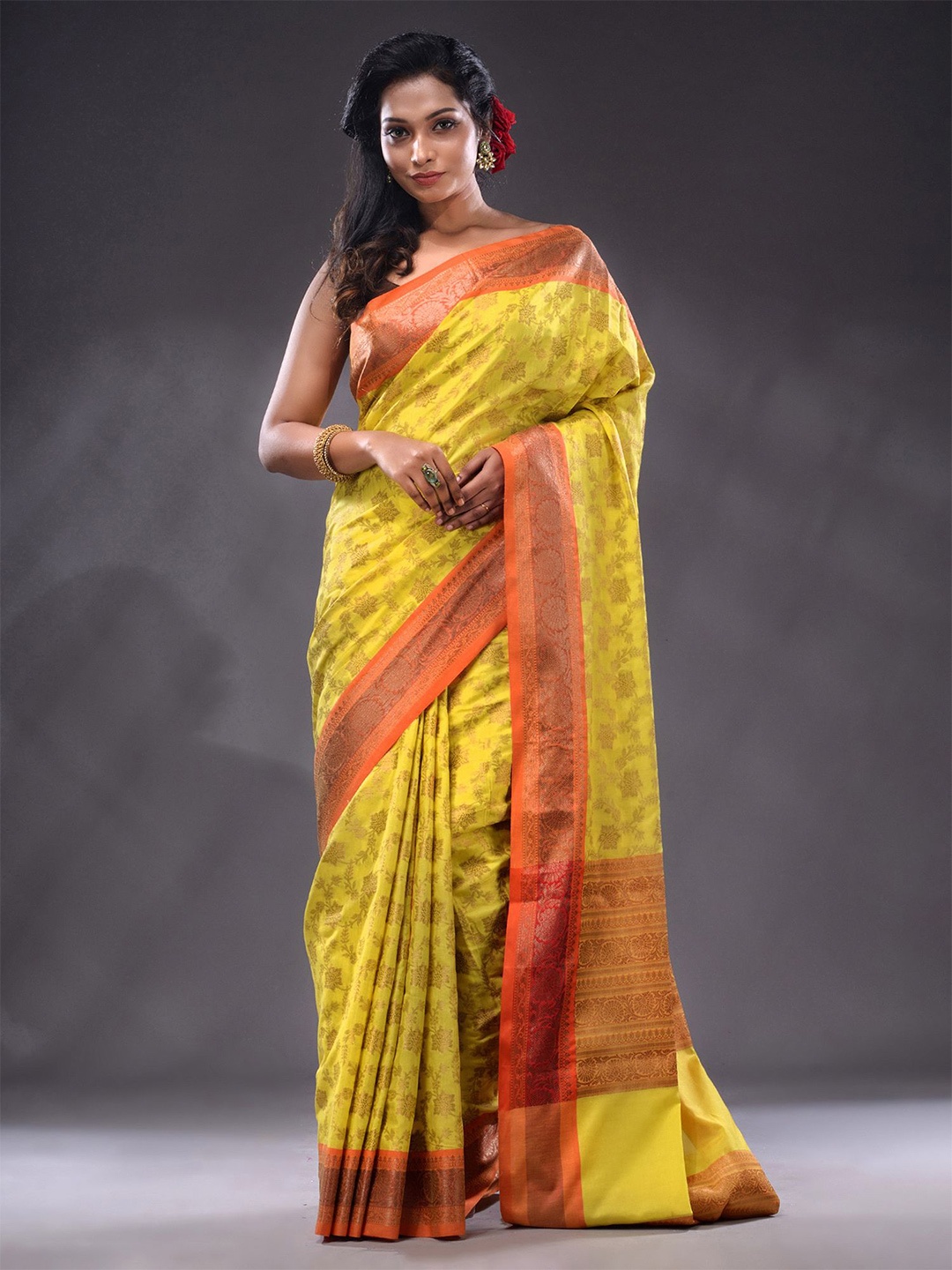 

Charukriti Floral Woven Design Zari Saree, Yellow