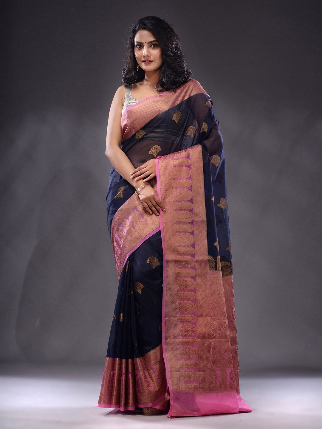 

Charukriti Woven Design Zari Organza Saree, Navy blue