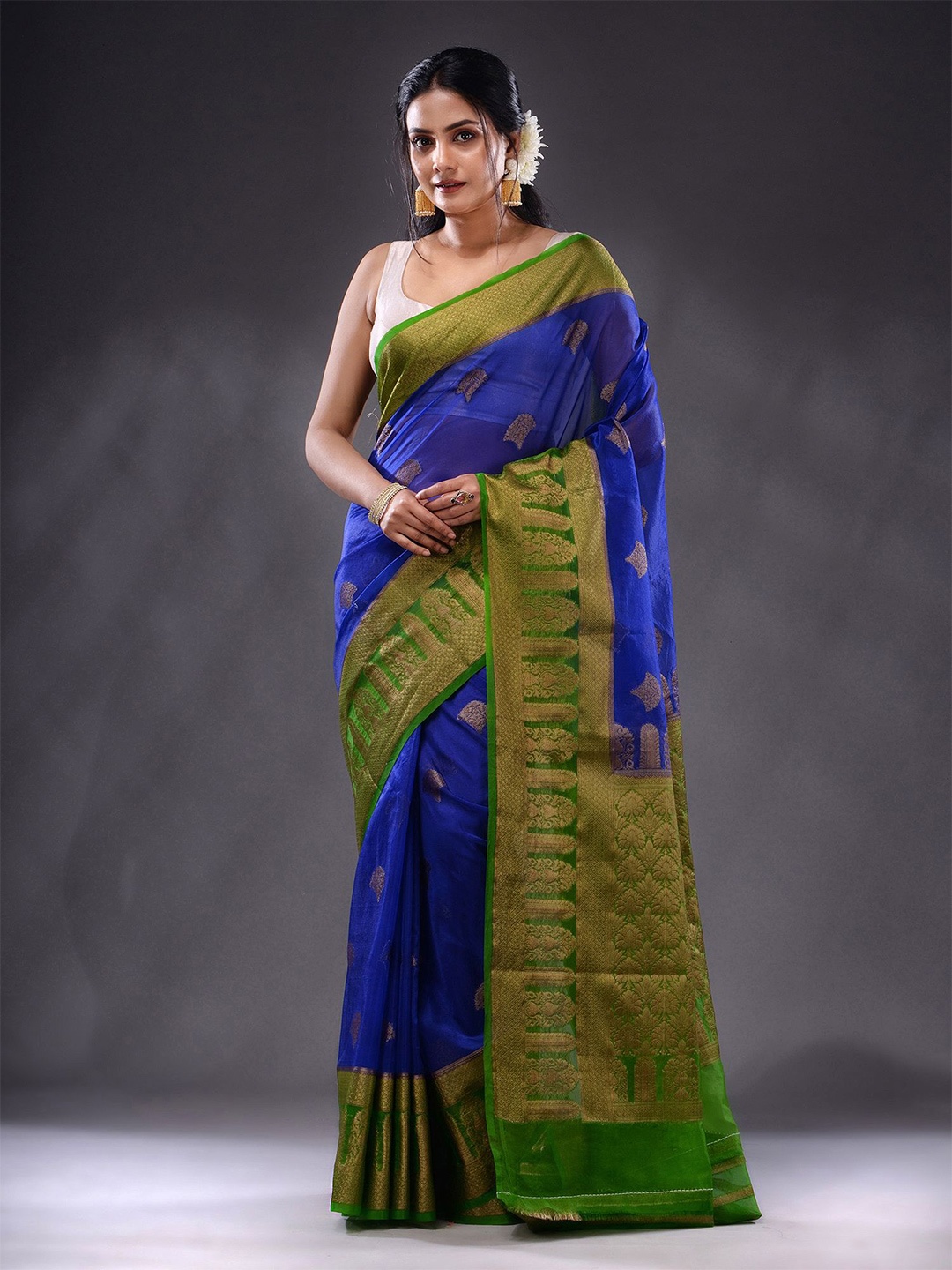 

Charukriti Woven Design Zari Organza Saree, Blue