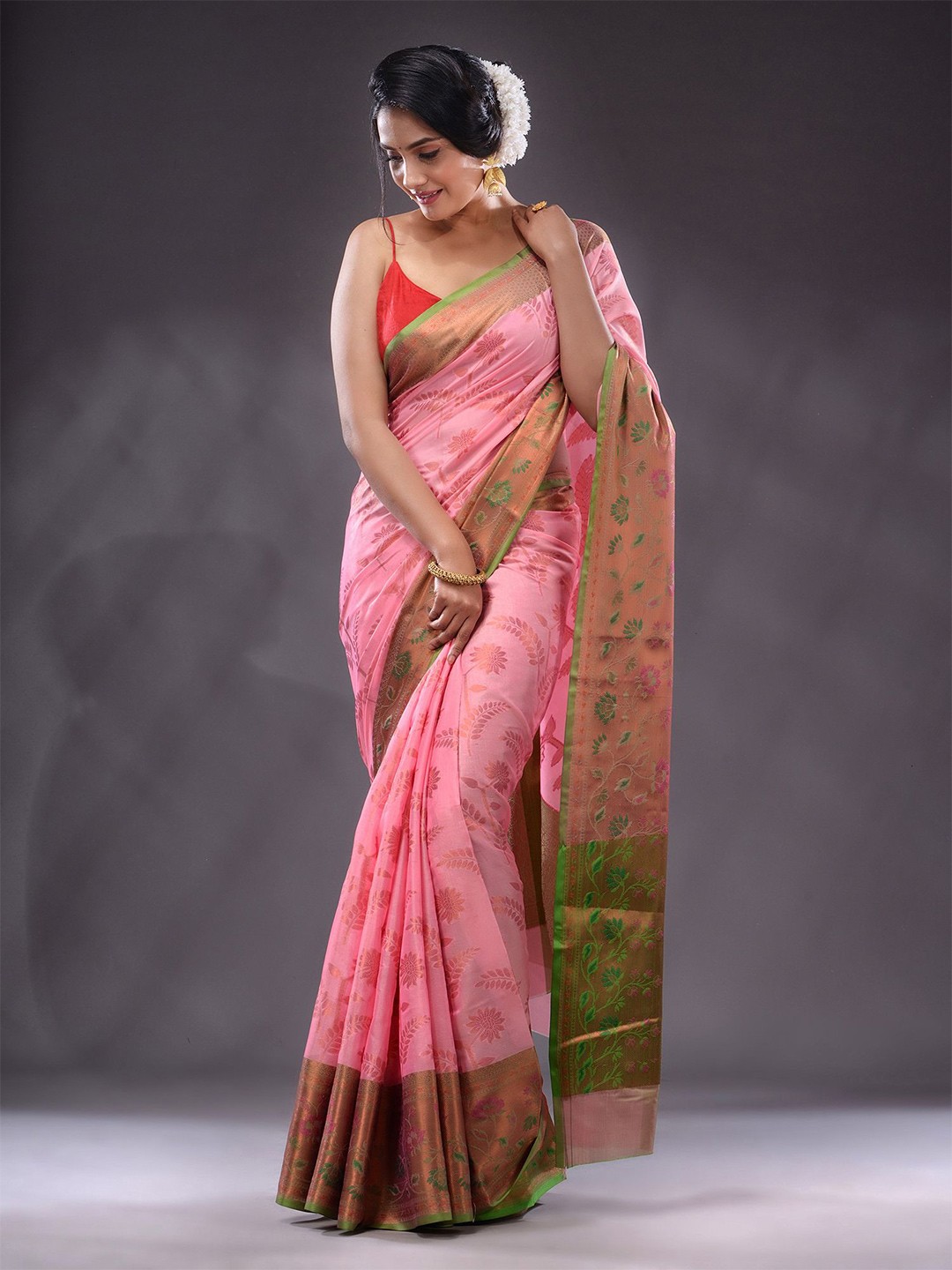 

Charukriti Ethnic Motifs Woven Design Zari Saree, Pink