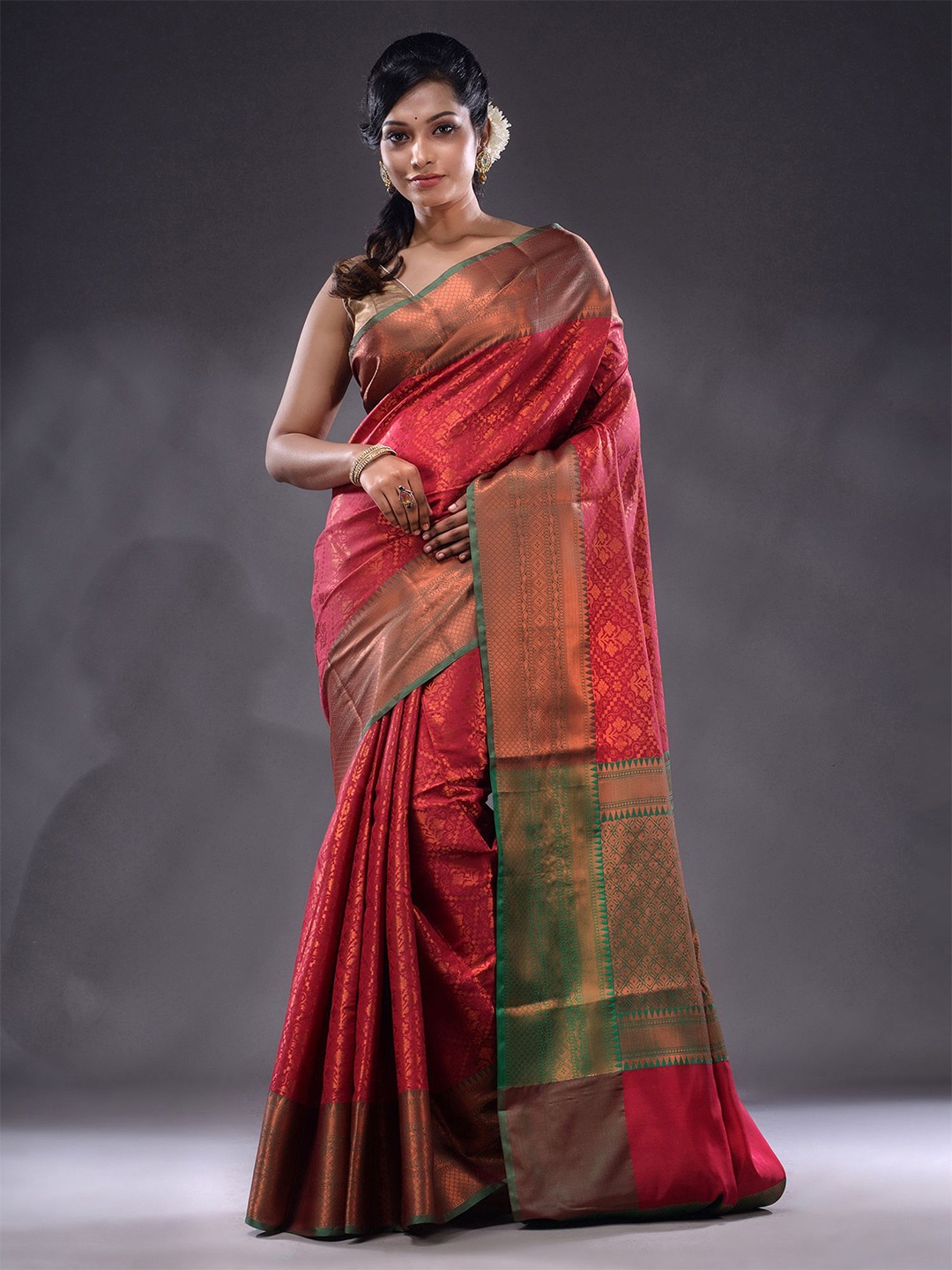 

Charukriti Ethinic Motifs Woven Design Zari Brocade Saree, Burgundy