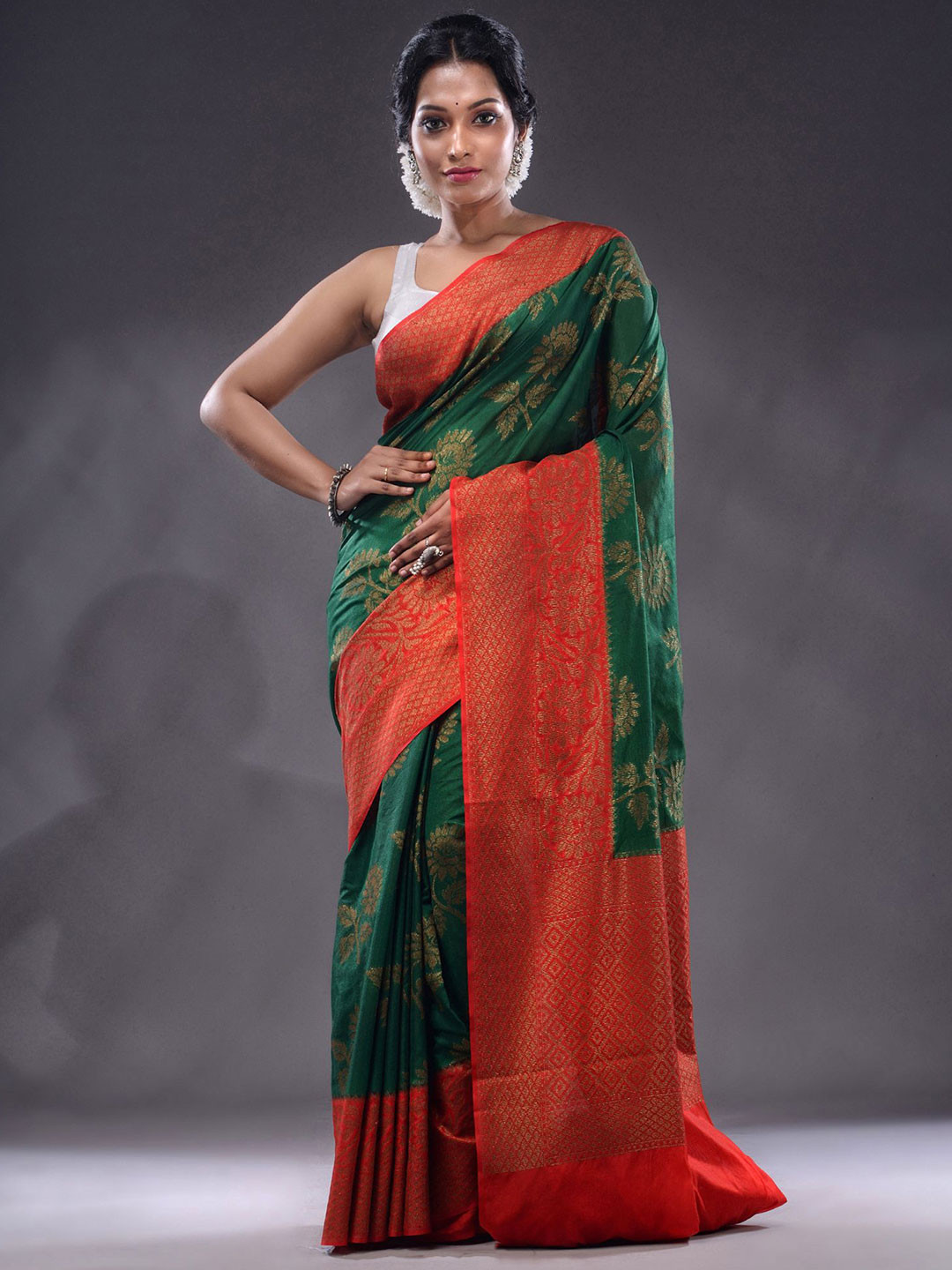 

Charukriti Floral Woven Design Zari Saree, Green