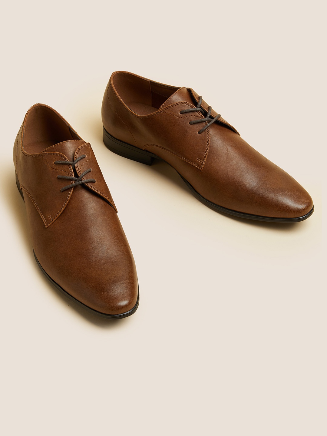 

Marks & Spencer Men Pointed Toe Lace-Up Derbys, Tan