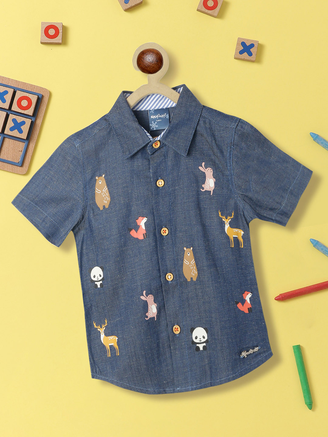 

Nauti Nati Boys Standard Spread Collar Humour And Comic Printed Pure Cotton Casual Shirt, Navy blue