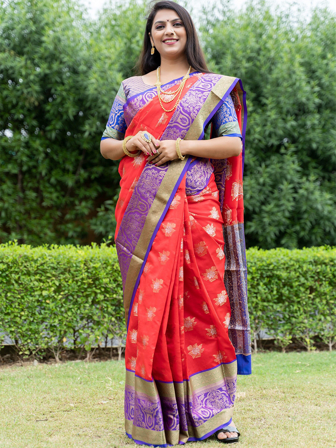 

Anaita Floral Motif Woven Design Zari Pure Silk Kanjeevaram Saree, Orange