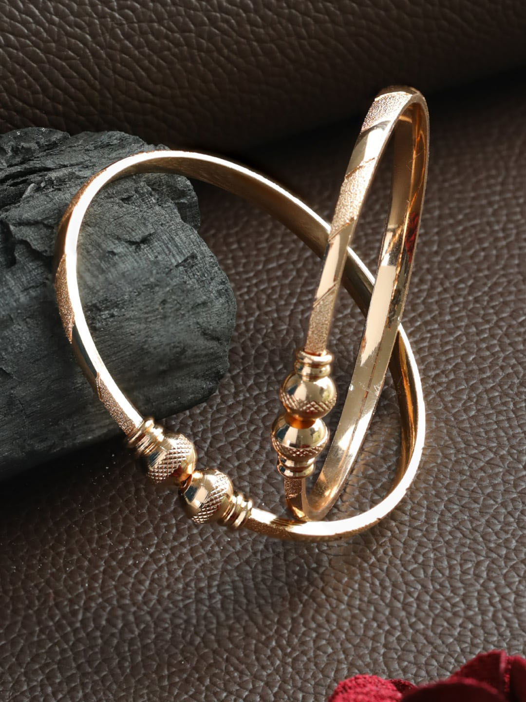 

Priyaasi Set Of 2 Rose Gold-Plated Bangles