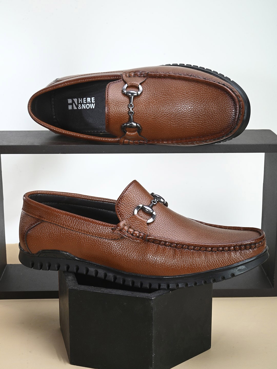 

HERE&NOW Men Buckled Lightweight Loafers, Tan