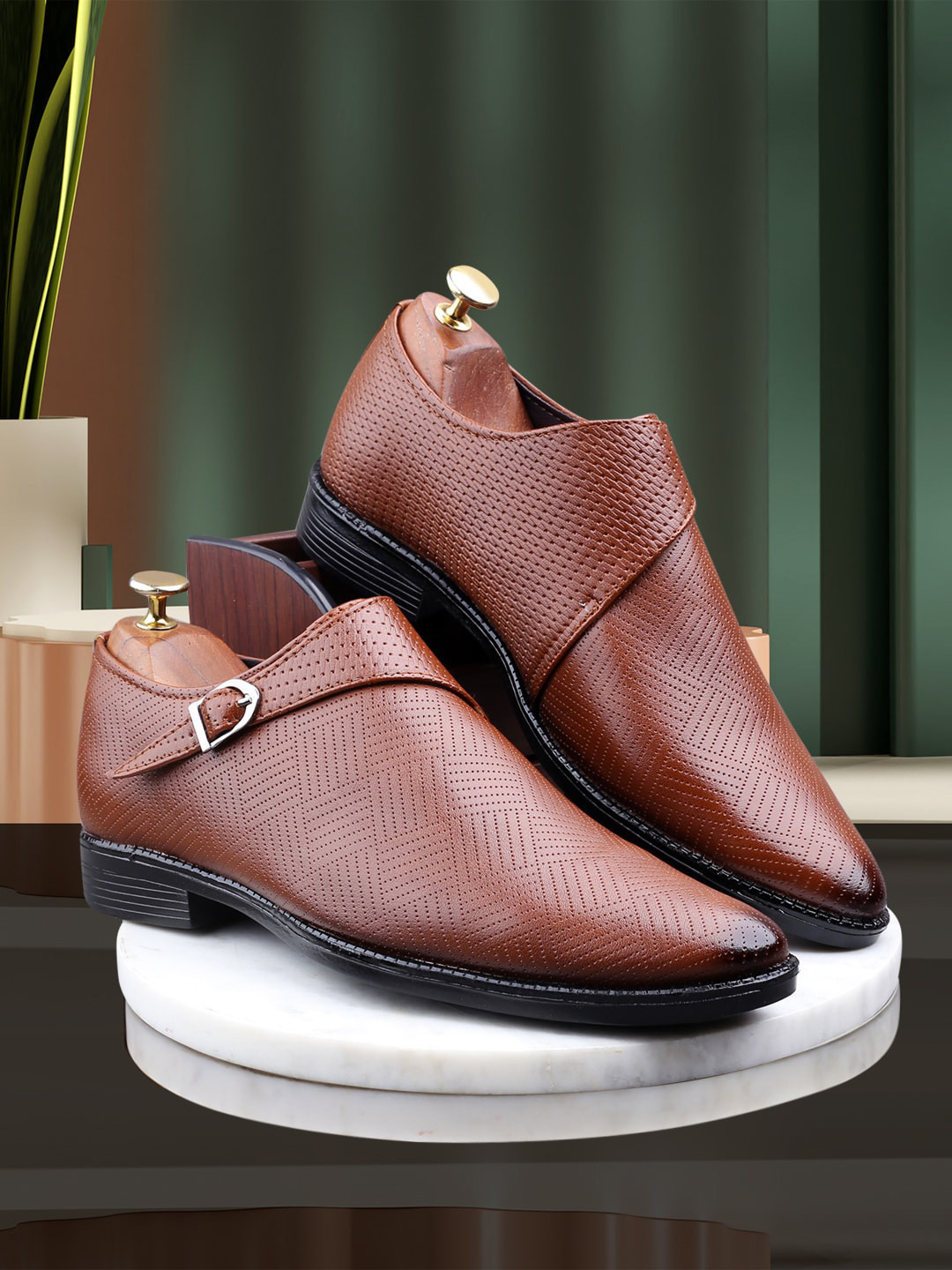 

FOUR STAR TRUCK SALES Men Textured Formal Monk Shoes With Buckle, Tan