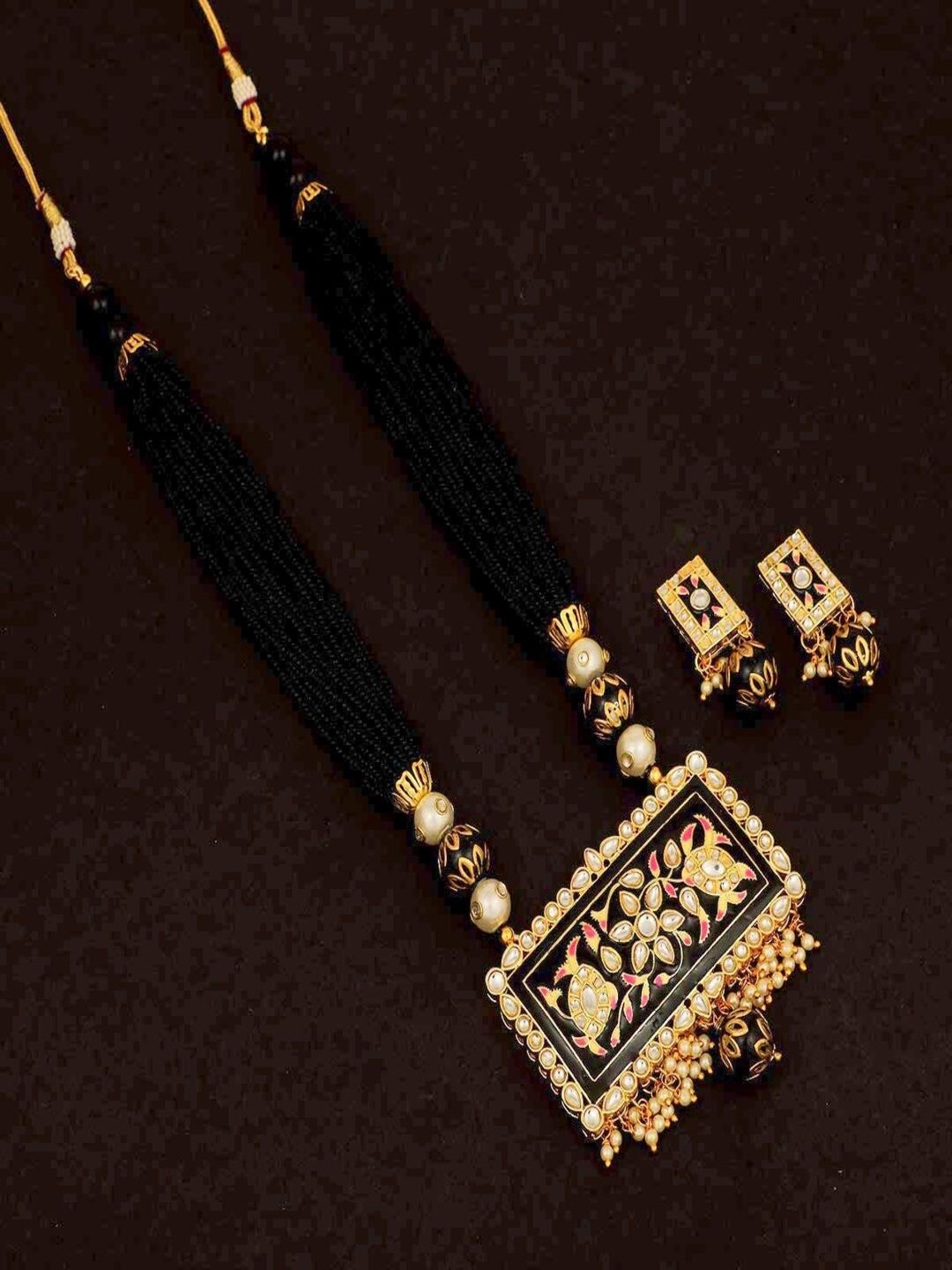 

Runjhun Gold-Plated Brass Artificial Stones Necklace & Earrings Set, Black