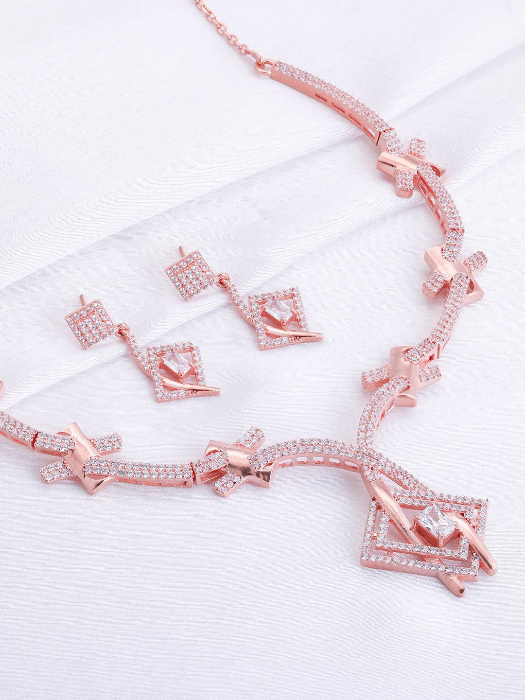

GIVA 925 Sterling Silver Rose Gold-Plated Cubic Zirconia Studded Jewellery Set